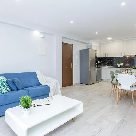 Central Apartment 2A 50M Beach Roses Exterior photo