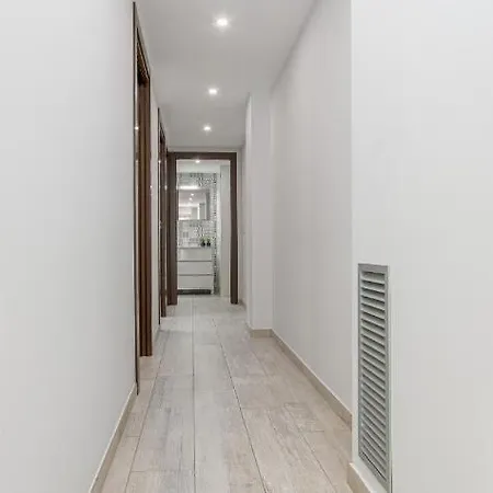 Central Apartment 2A 50M Beach Roses Exterior photo